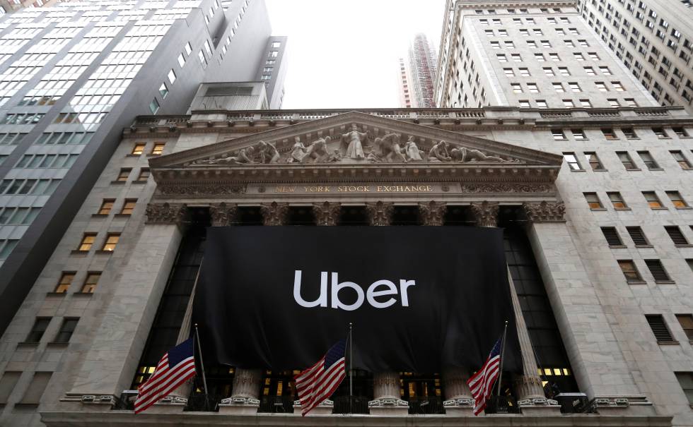 Uber debuta en Bolsa