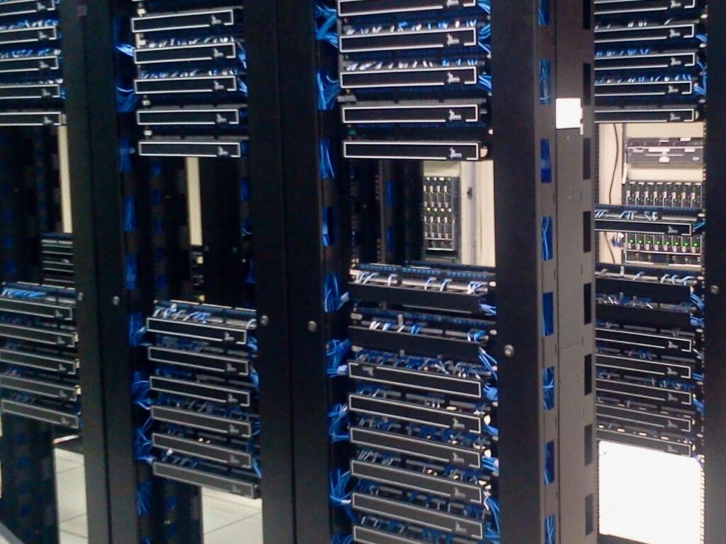 El futuro del sector Data Center en España se decidirá con diputados del congreso en octubre