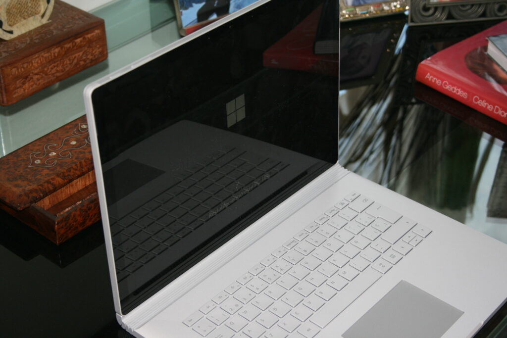 Surface Book 3, elegancia y estética de cara al trabajo diario