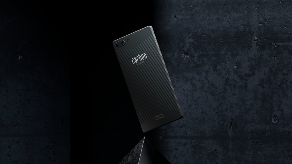 Carbon Mobile lanza el primer smartphone hecho de carbono