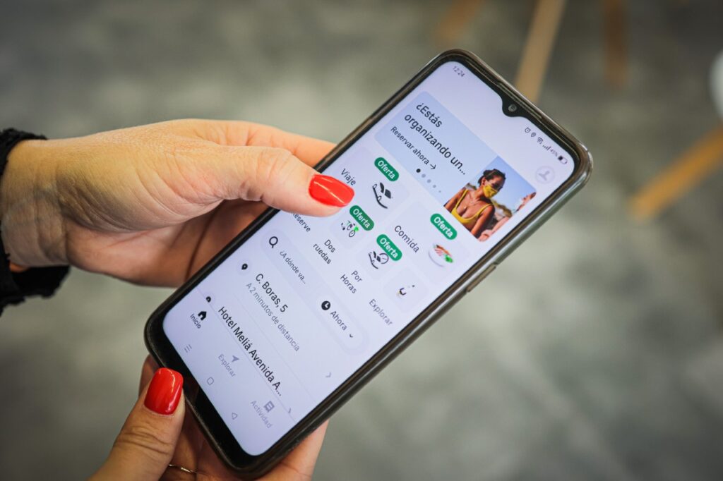 uber-lanza-madrid-su-servicio-ocio-uber-explore