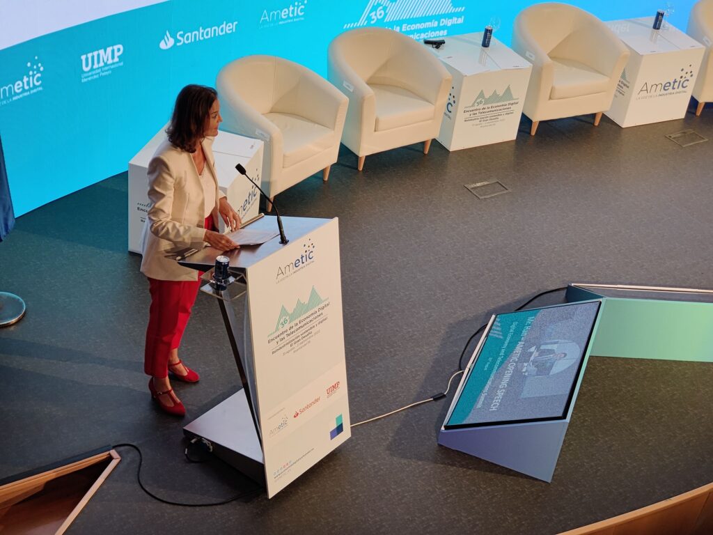 Maroto tenta a Samsung con el PERTE de los chips