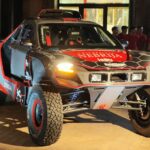 Estudiantes de Nebrija rediseñan el coche que usarán Manolo y Mónica Plaza en el Dakar 2023