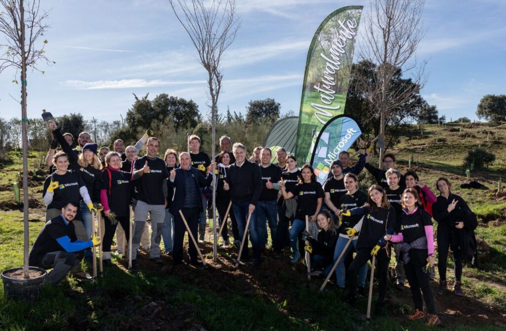 Microsoft reforestará un amplio terreno en Madrid, sumándose al Movimiento Smart Green