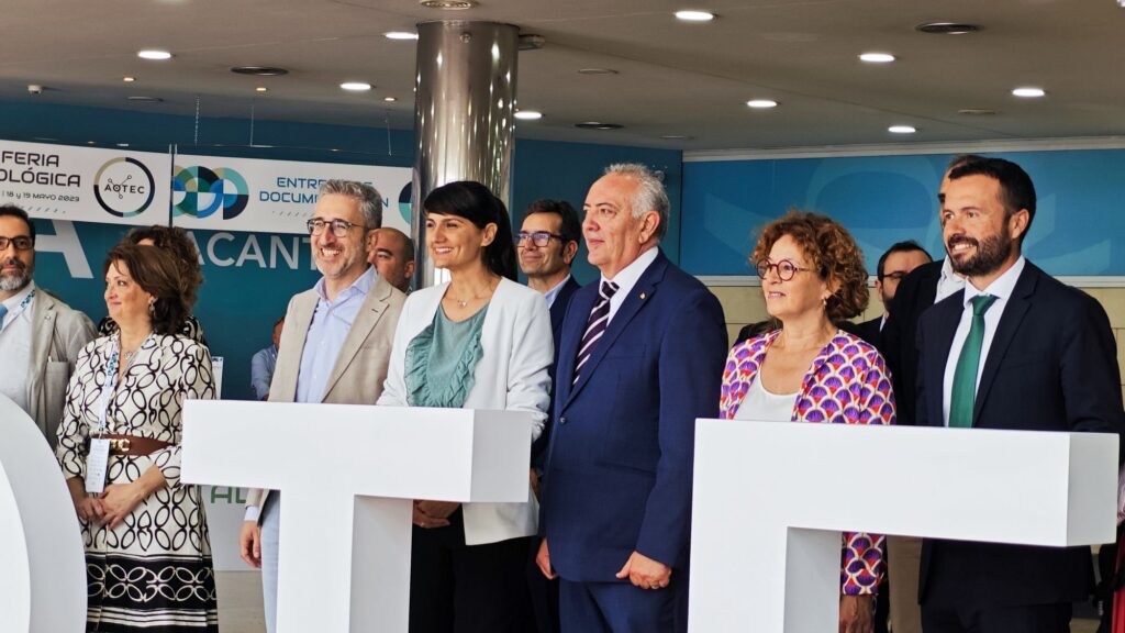 Los operadores locales reclaman que la 5G llega a las zonas rurales desde su feria anual