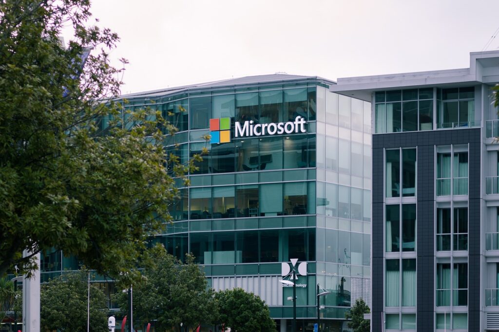 smith-microsoft-insiste-en-la-necesidad-urgente-de-regular-la-inteligencia-artificial