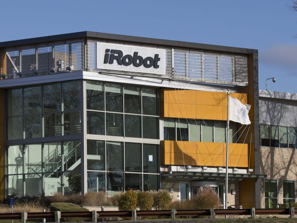 La Comisión Europea en pie de guerra por la compra de iRobot