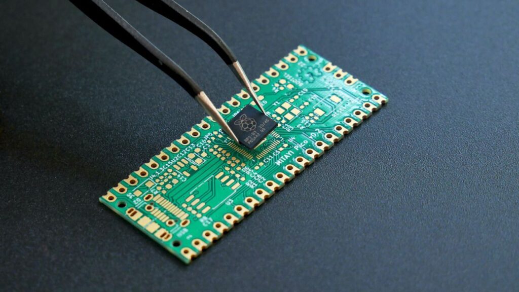 Las ventas mundiales de semiconductores han descendido un 11% en 2023