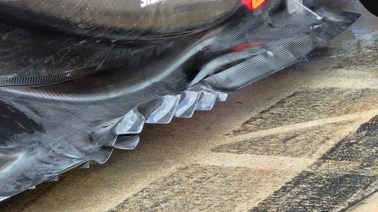 Llamativo borde del suelo del RB19