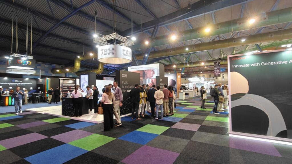 Los 'gurús' tecnológicos del DES lo tienen claro, las empresas deben usar la IA