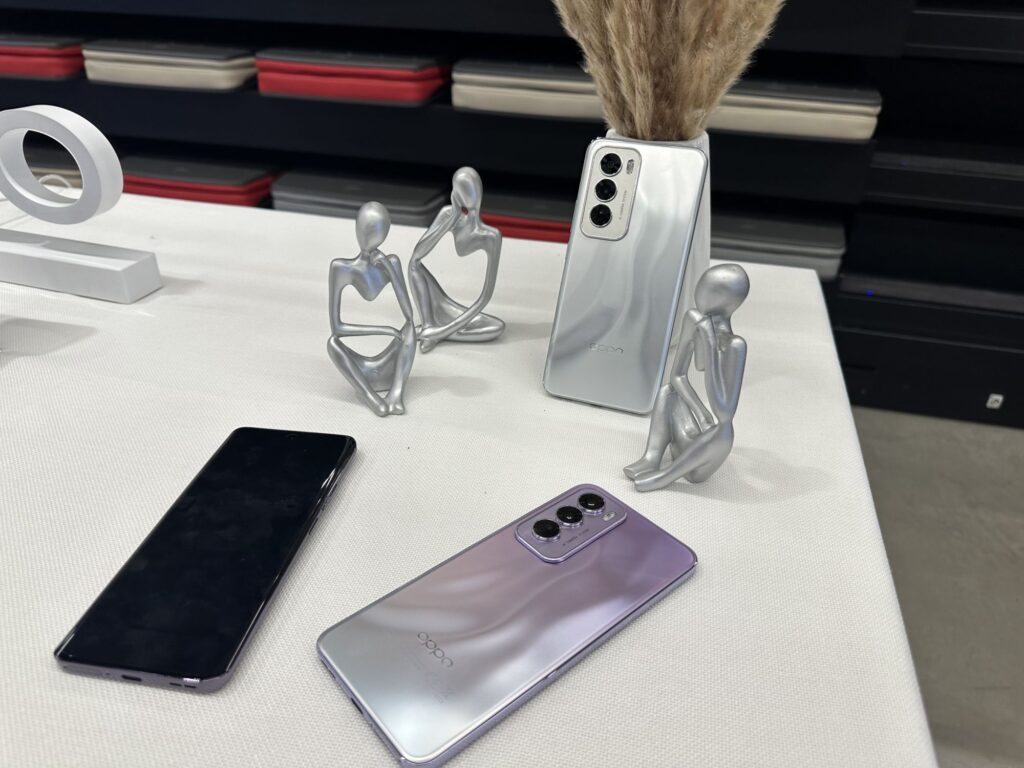 Oppo apuesta a lo grande por la IA generativa en su serie Reno12