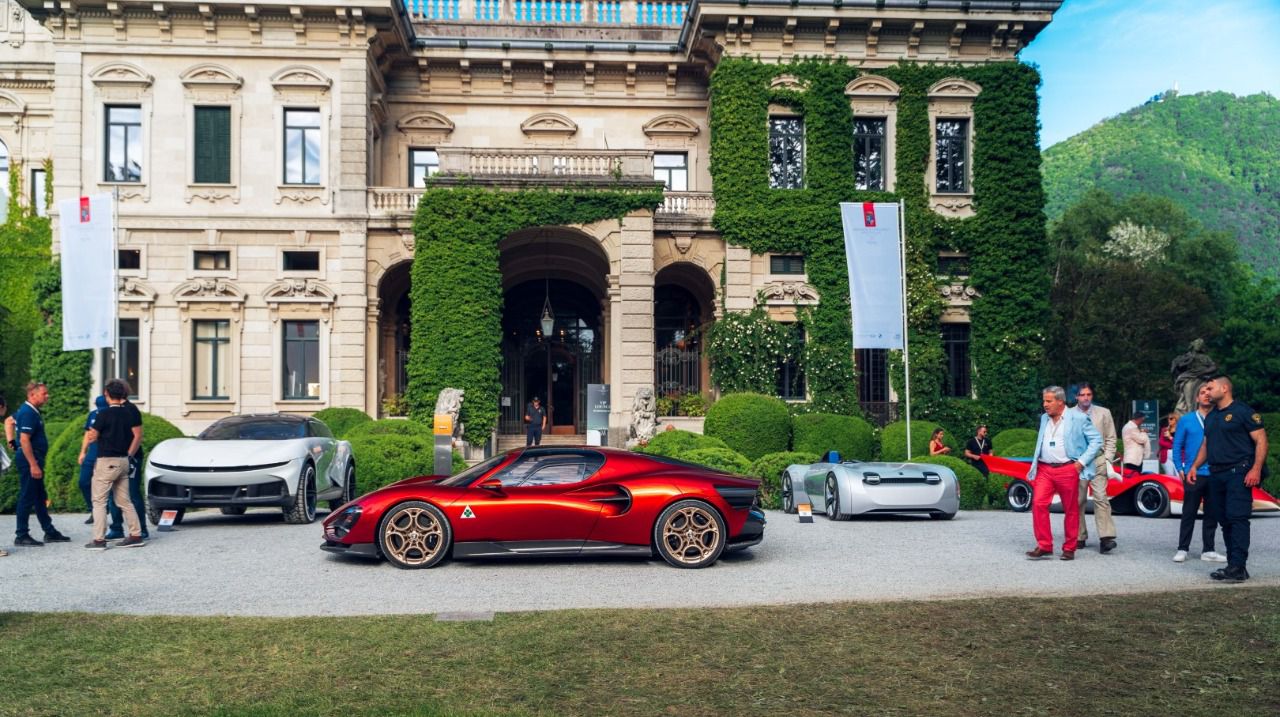 Alfa Romeo 33 Stradale en la zona de exposición de conceptos (Autor: Jorge Busto)