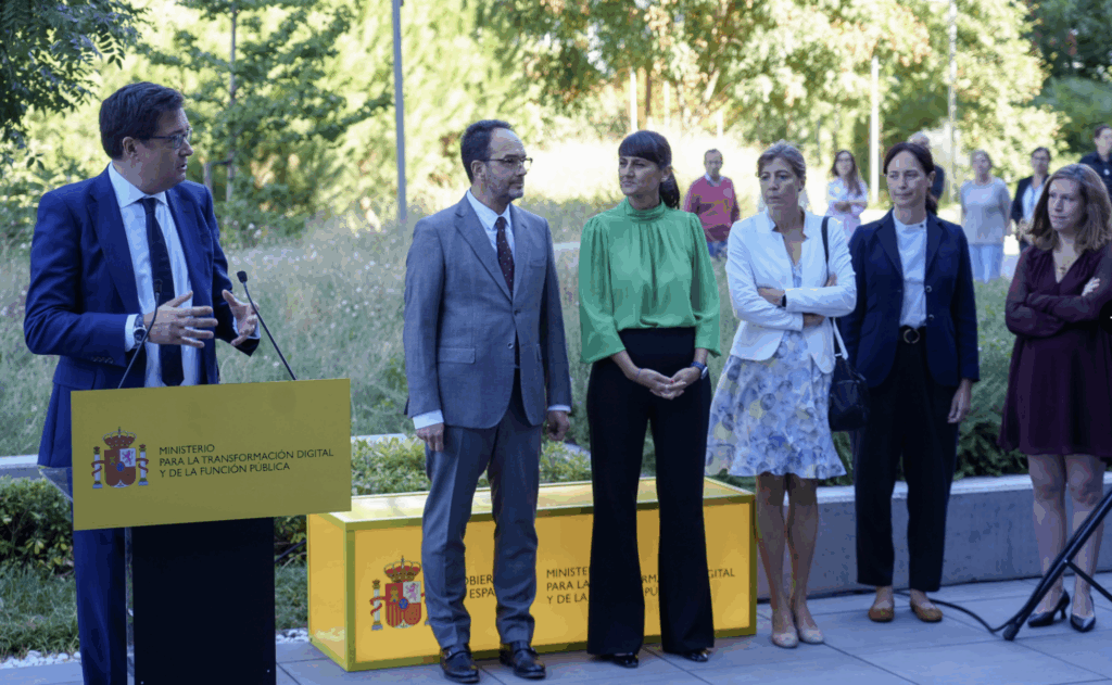 Óscar López presenta a su nuevo equipo del Ministerio de Transformación Digital