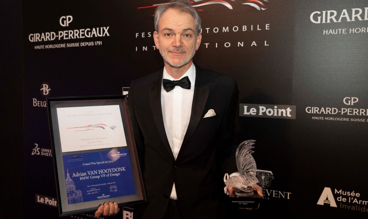 Hooydonk premiado en el 34º Festival International Automobile de París en 2019