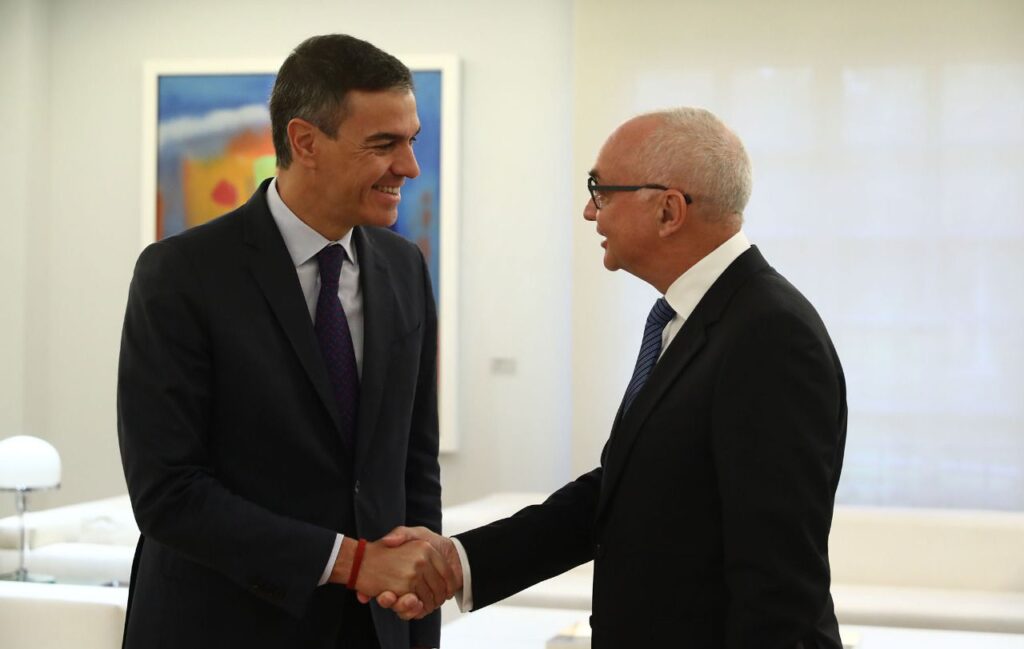 Sánchez y el CEO de IMEC reafirman su compromiso con el centro de I+D de semiconductores en Málaga