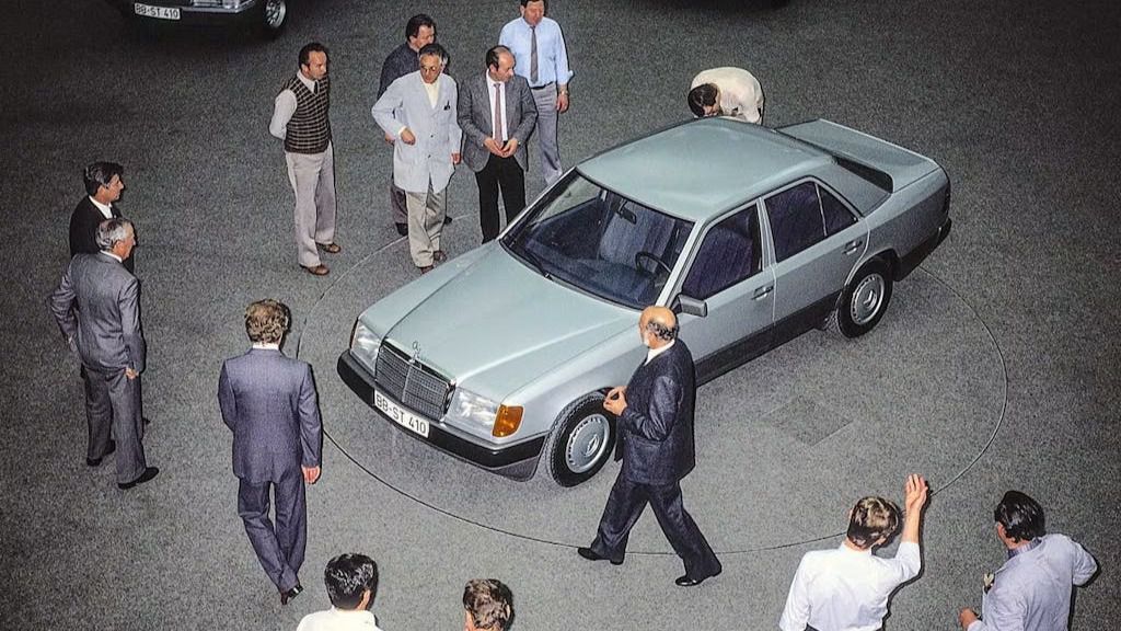 Fase de desarrollo del modelo Mercedes Clase E W124 diseñado por Sacco