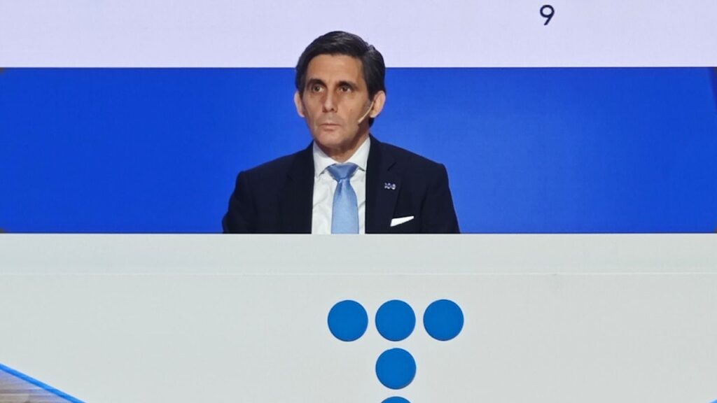 Álvarez-Pallete (Telefónica) critica la incongruencia de Bruselas con los remedies de la fusión de Orange y MásMóviles