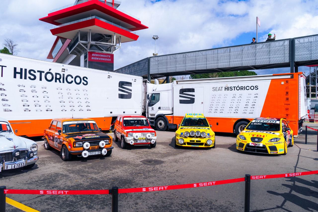 EXPOSICION SEAT HISTORICOS (AUTOR: PAU MESAS)