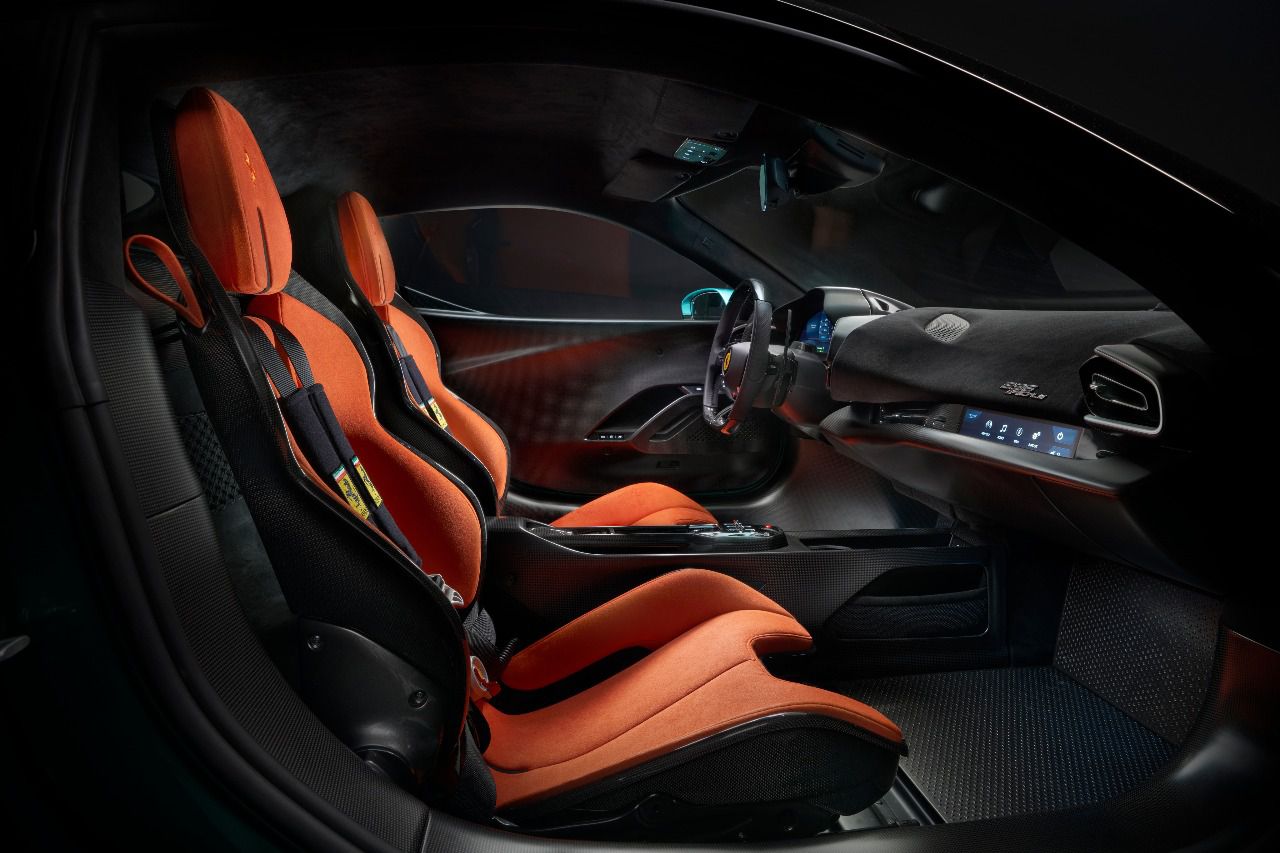 Interior Ferrari 296 Speciale