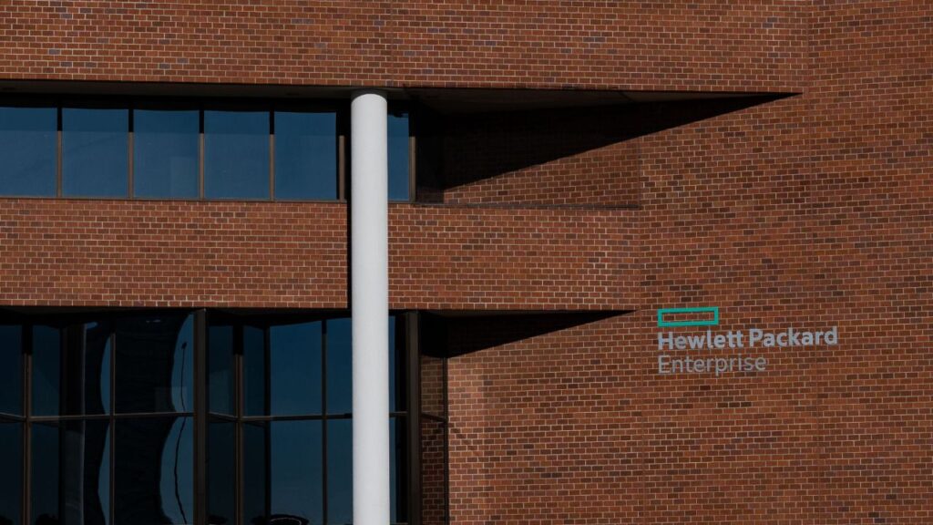 HPE podrá cerrar la compra de Juniper Networks 18 meses después tras conseguir el ok de Estados Unidos