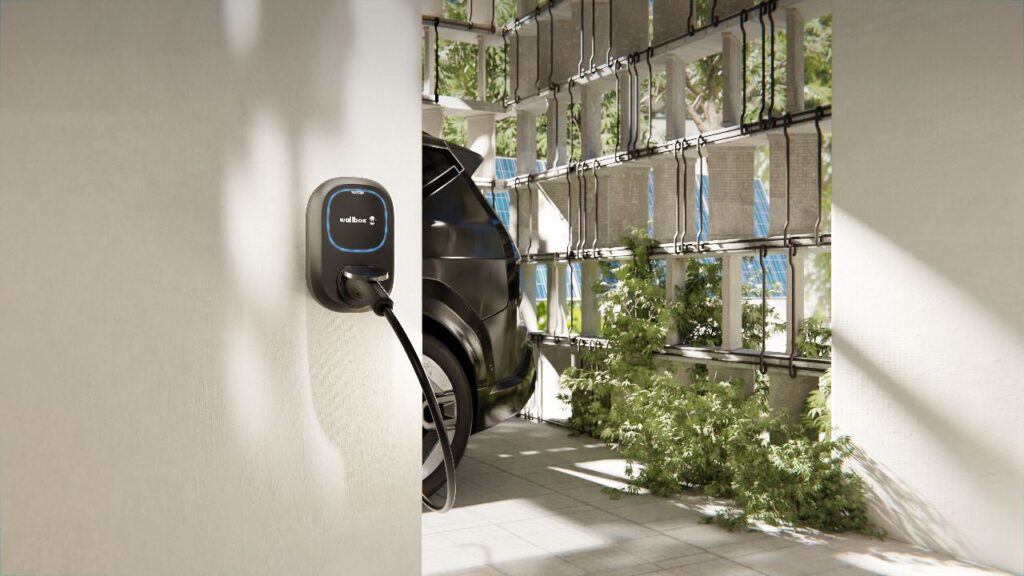 El Gobierno invierte en Wallbox para impulsar la recarga de coches eléctricos