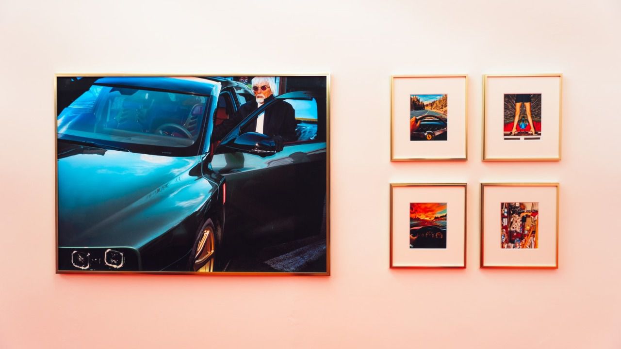 Exposición del artista automotriz Dylan Don que combina la moda con el motor (Autor: Jorge El Busto)