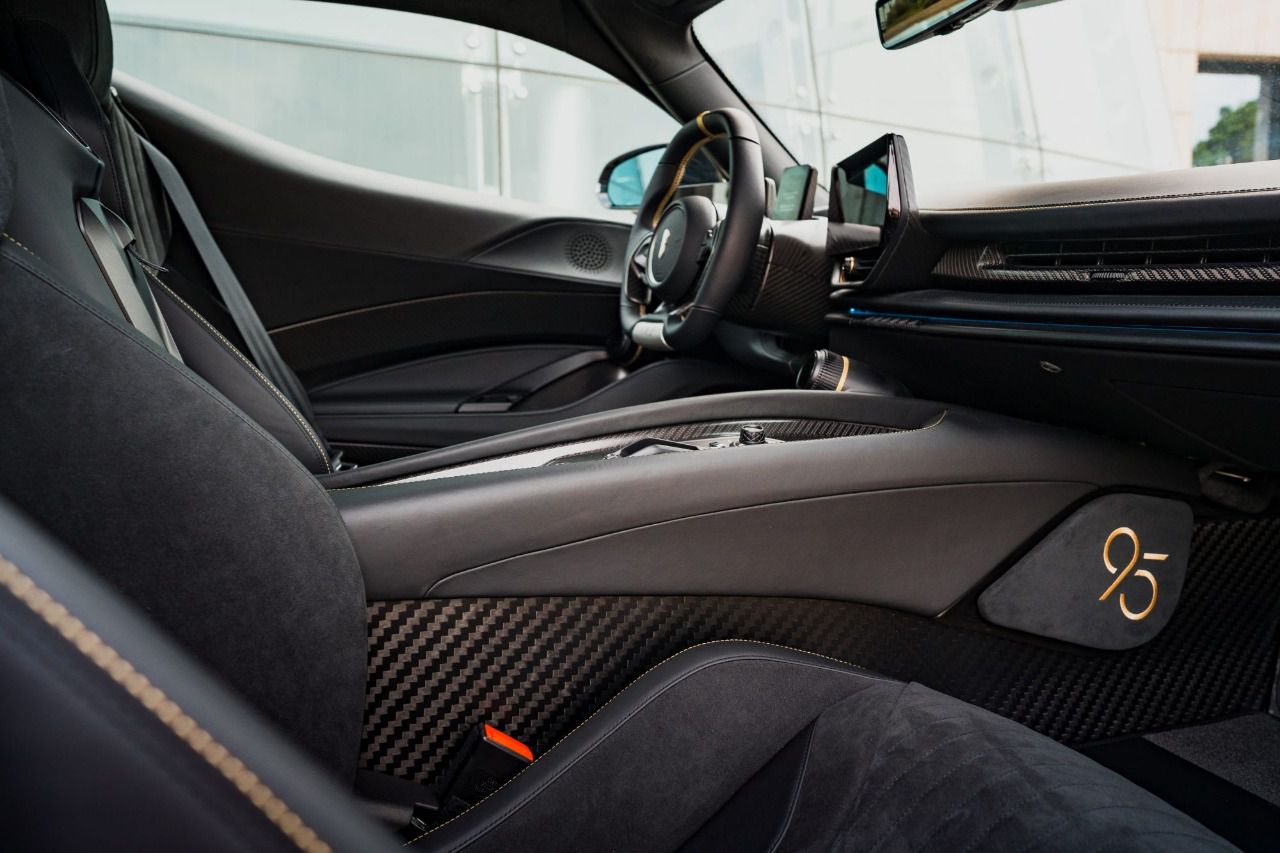 Interior Pininfarina Battista Novantacinque: El último de su estirpe