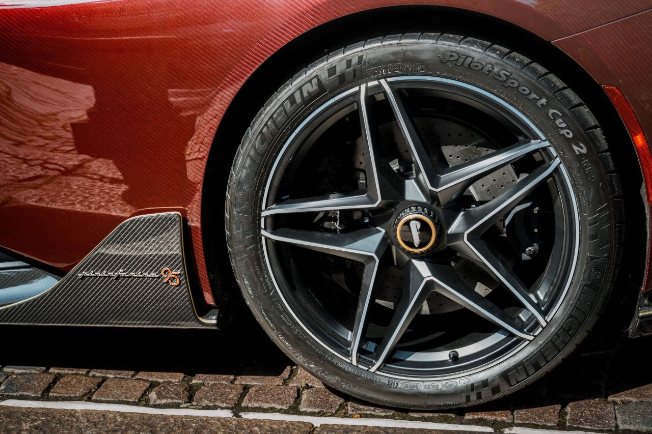 Llantas del Pininfarina Battista Novantacinque: El último de su estirpe
