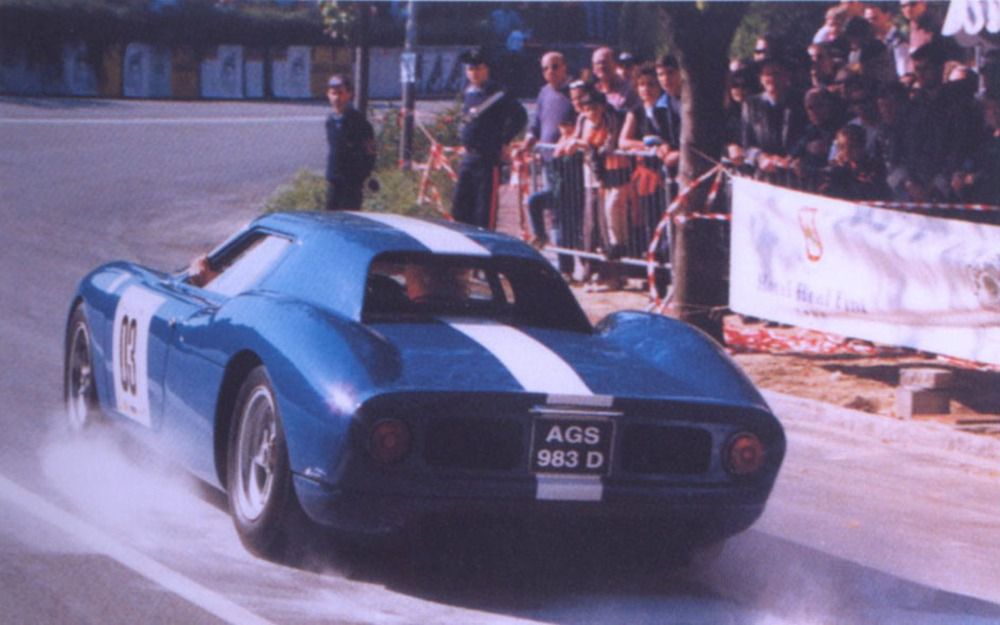Réplica 2 del Ferrari 250 LM