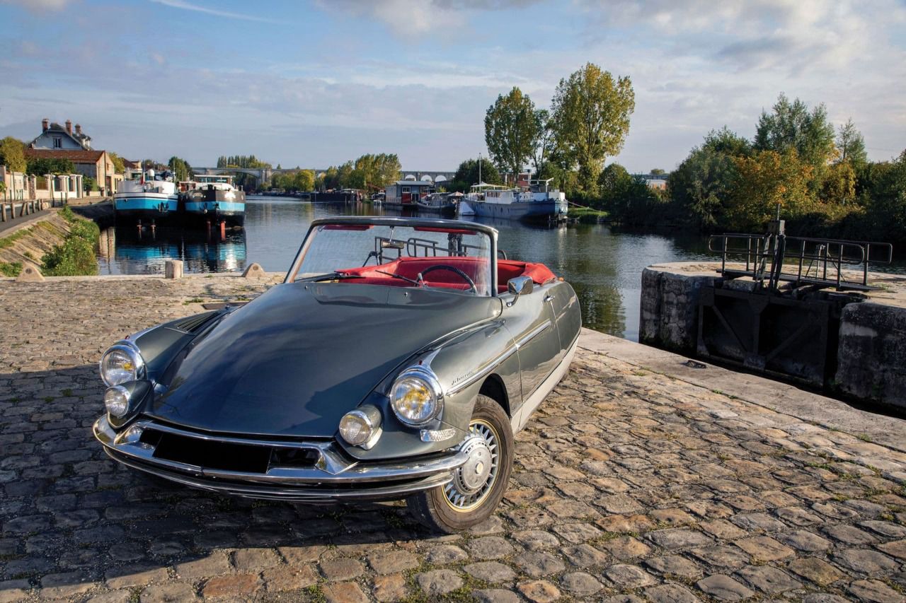 CITROEN DS LA CROISETTE 1961 CON ALETAS ESPECIFICAS