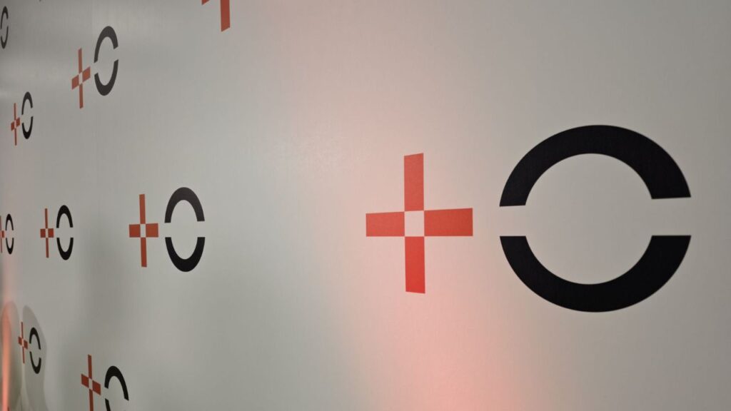 Los sindicatos se enfrentan con la dirección de MasOrange en el arranque de las negociaciones del ERE por los despidos forzosos