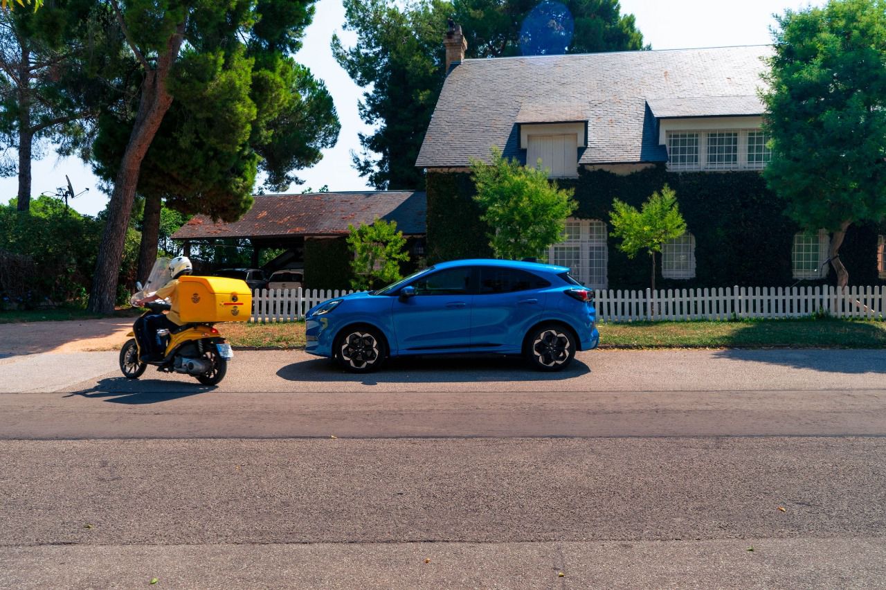 vista lateral Ford Puma Gen-E (Autor: Pau Mesas)