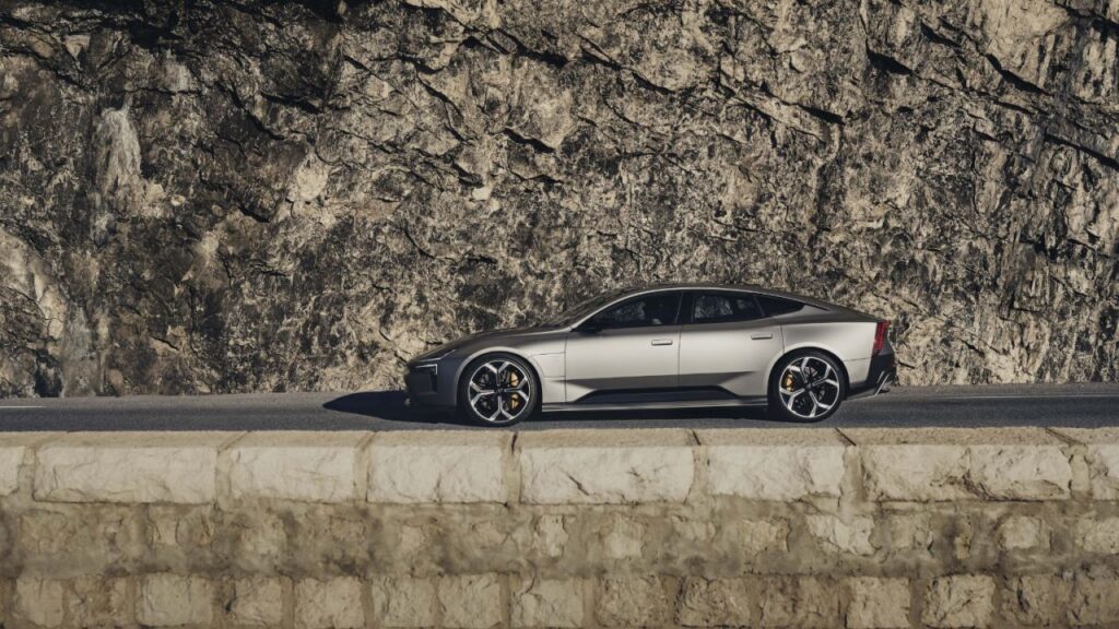 Llega Polestar 5: gran turismo eléctrico de diseño escandinavo sale a la venta