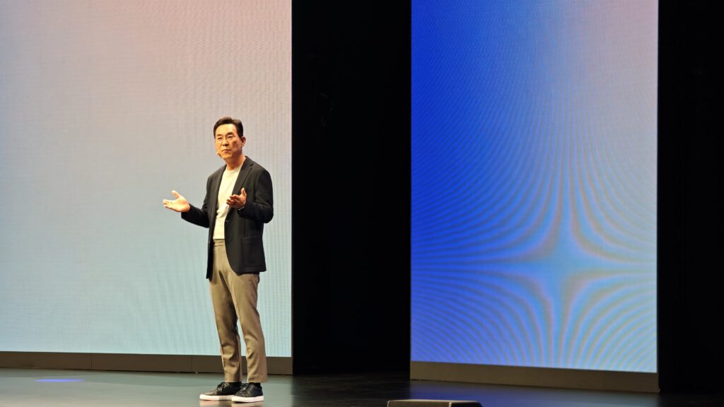 Samsung lanza un órdago con su IA para inundar el hogar