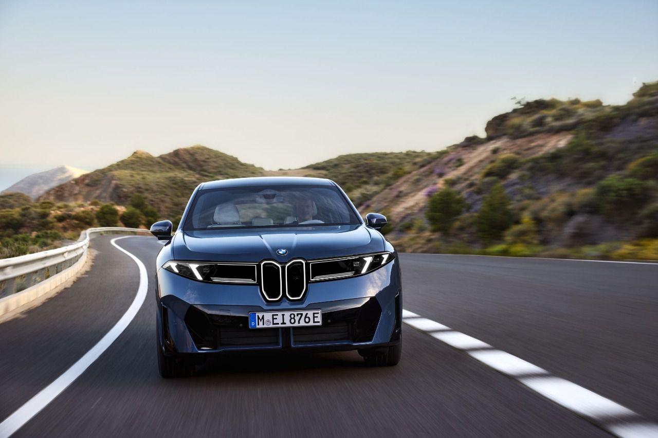 Nuevo BMW iX3, el primer modelo de producción siguiendo el lenguaje de diseño Neue Klasse