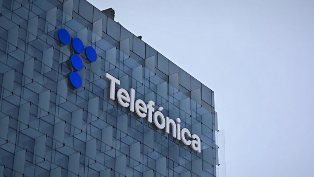 Telefónica toma el control total de FiBrasil y refuerza su apuesta por la fibra en Brasil