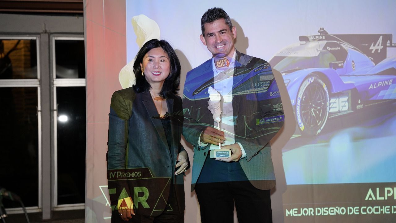 Jennifer Jhang (AsiaLink) y Dan García (Alpine)