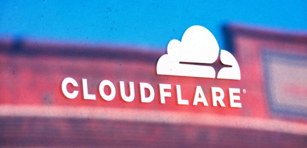 Cloudflare sufre una caída que impide el acceso a miles de webs a nivel global