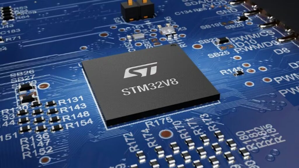 STMicroelectronics presenta el primer microcontrolador de 18nm