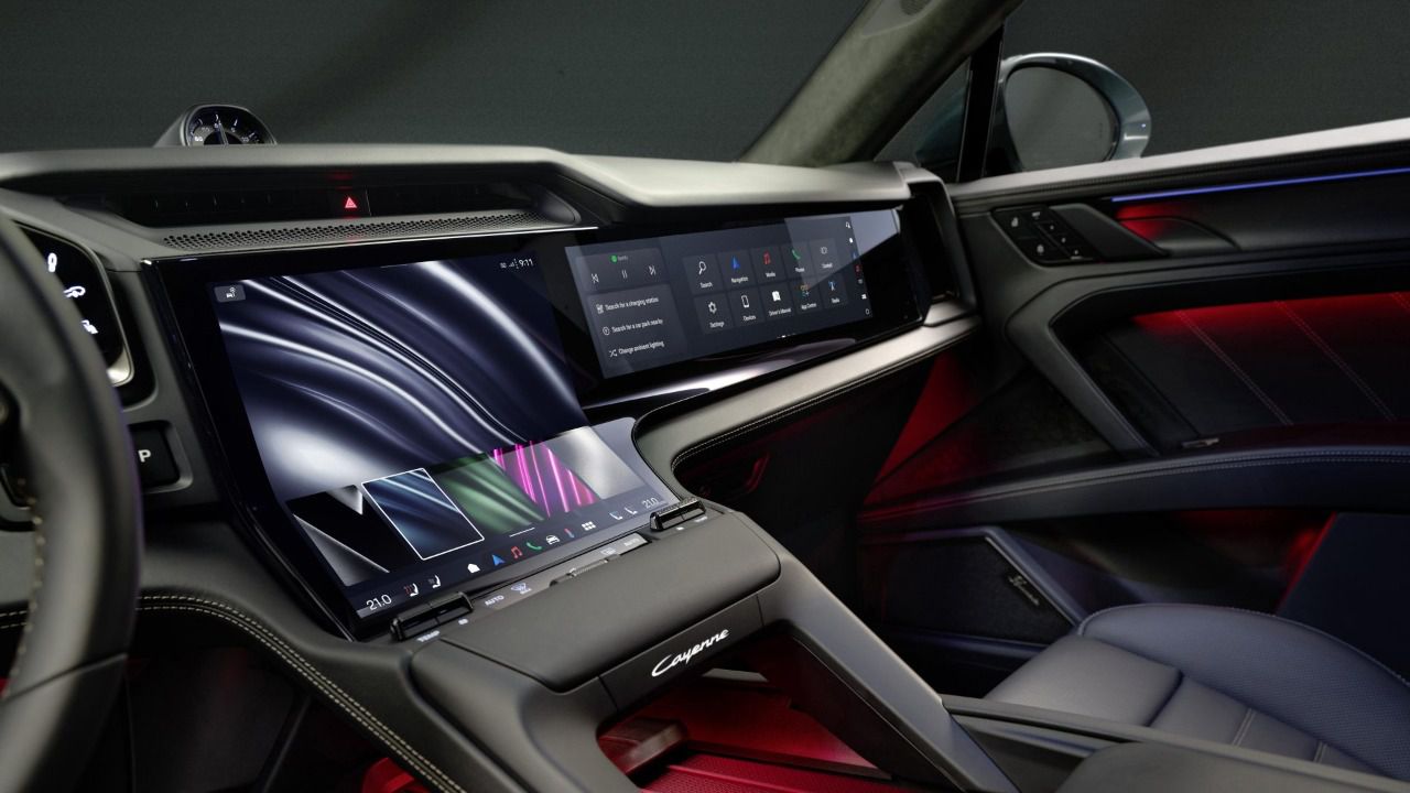 Nueva pantalla de infoentretenimiento actualizada ala ultima tecnología con múltiples funciones