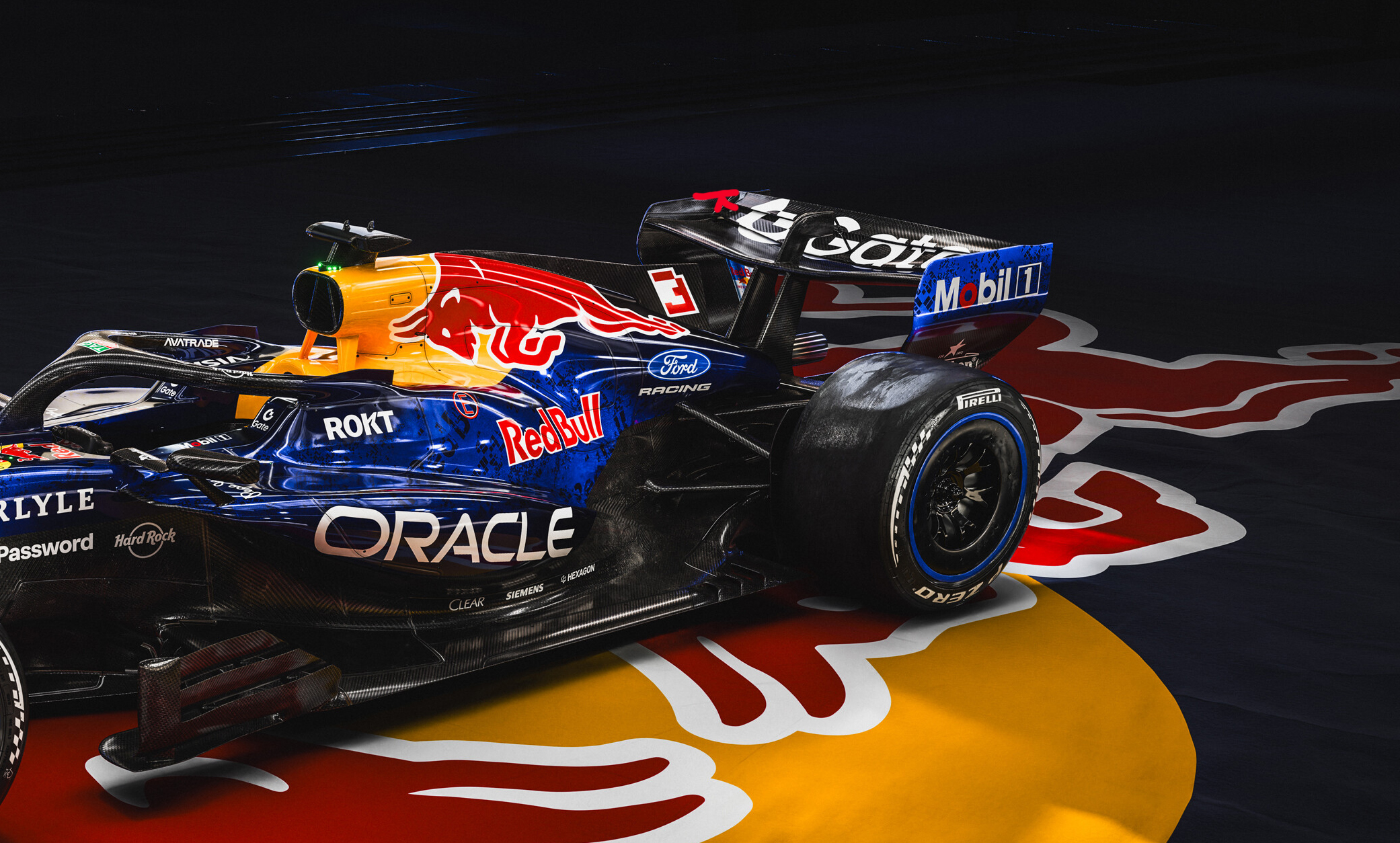 Detalles técnicos del alerón trasero del Red Bull RB22.