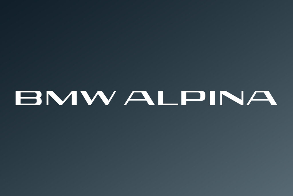 Logotipo de BMW Alpina en fondo oscuro
