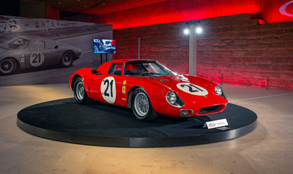 Ferrari 250 LM en RM Sotheby's París 2025. Fotografía de Jorge Hernández Gómez
