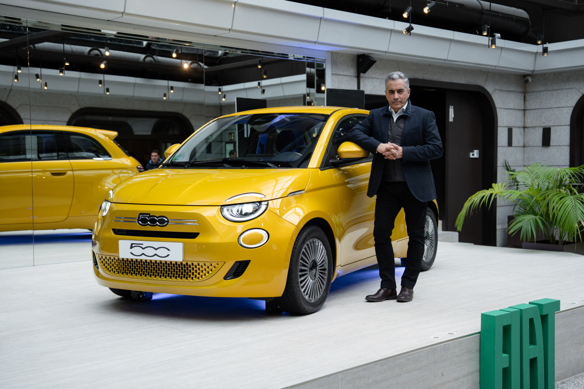 Presentación del nuevo Fiat 500 en un evento en Madrid