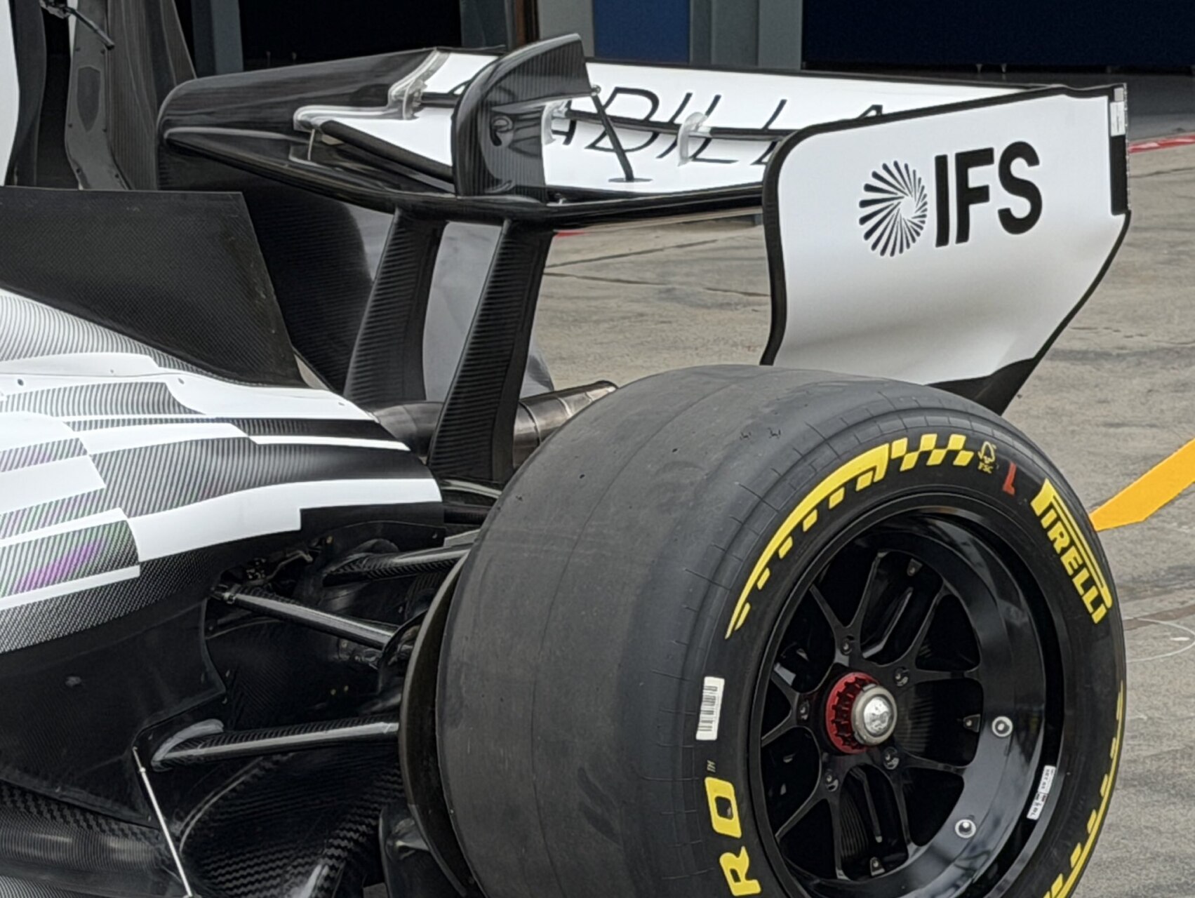 Alerón trasero Cadillac MAC-26