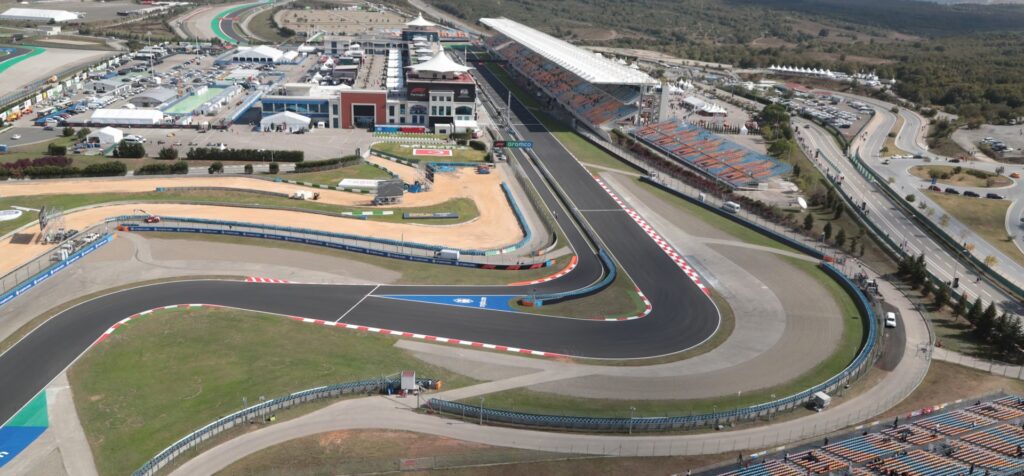 Vista aérea del circuito Istanbul Park durante un evento de Fórmula 1