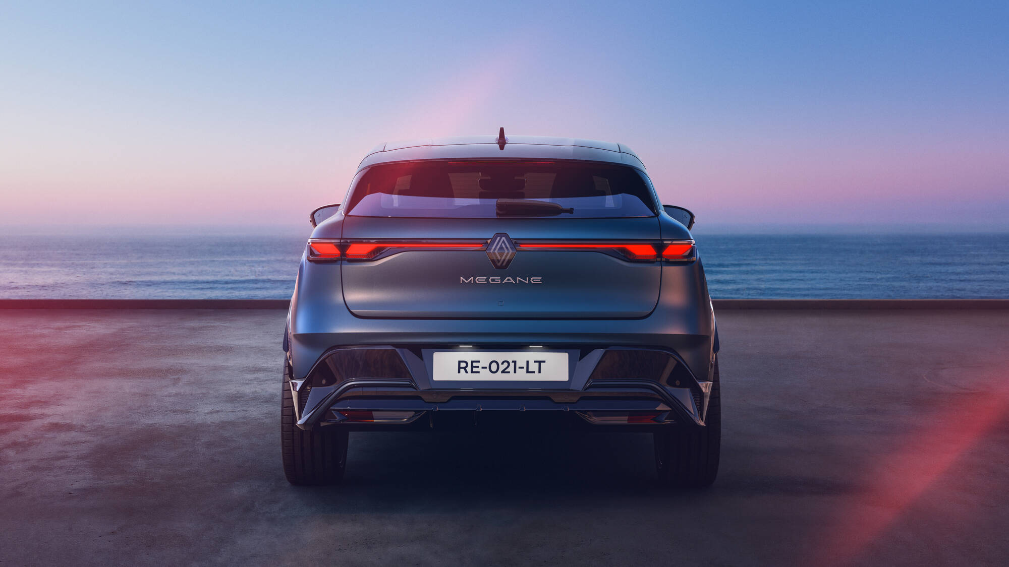 Nuevo Renault Mégane E-Tech estrena cara para no envejecer