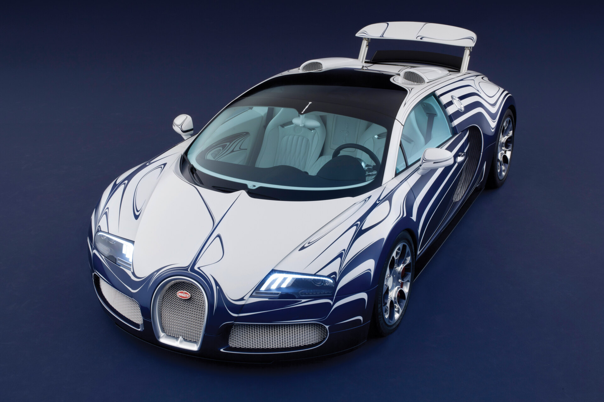 El Bugatti Veyron 16.4 Grand Sport L’Or Blanc presentado en 2011