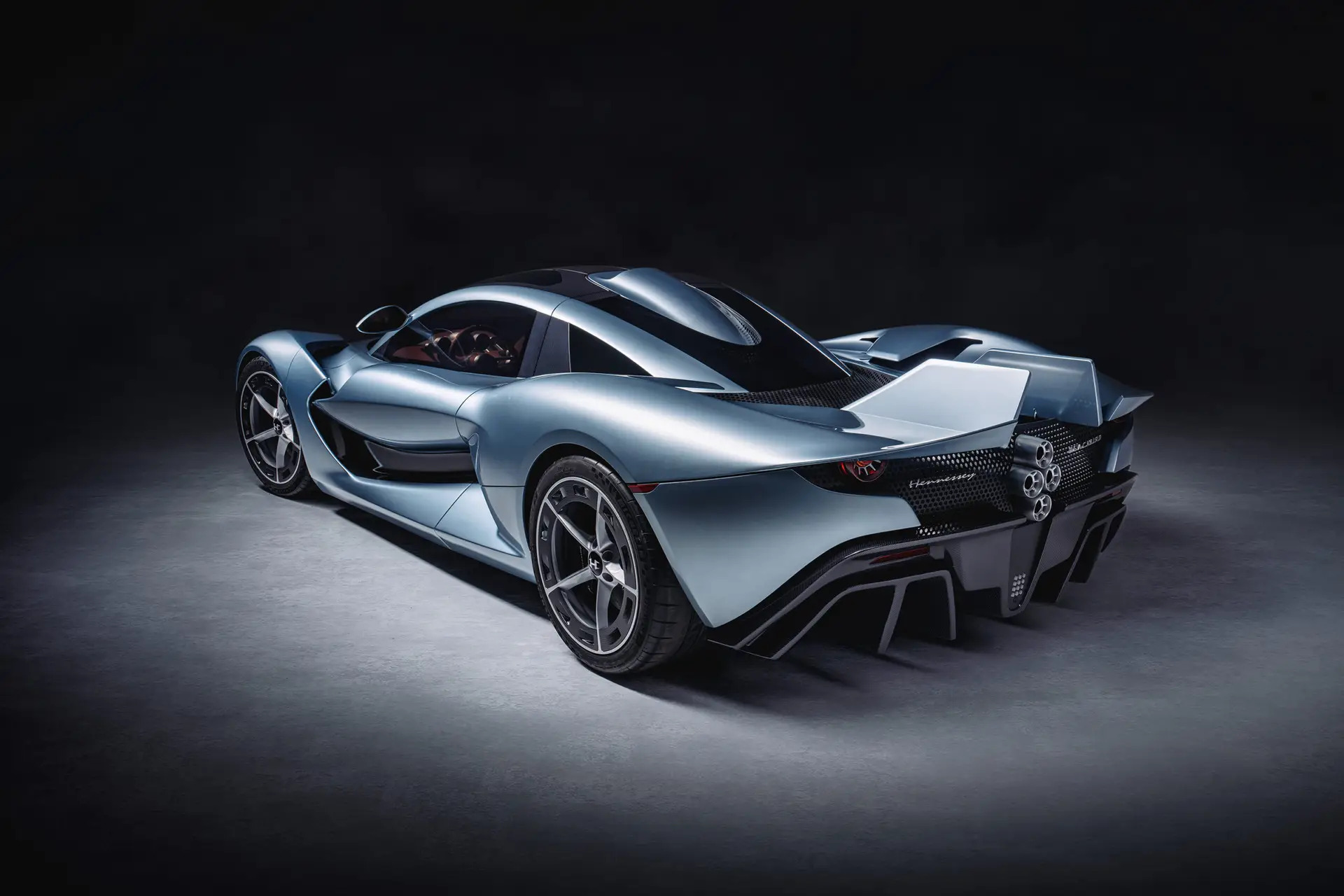 El Blackbird representa el compromiso de ingeniería y desarrollo más significativo de Hennessey hasta la fecha.