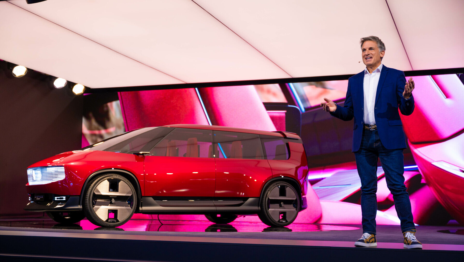 Presentación del Renault E-Space Concept en el Salón del Automóvil de París 2026